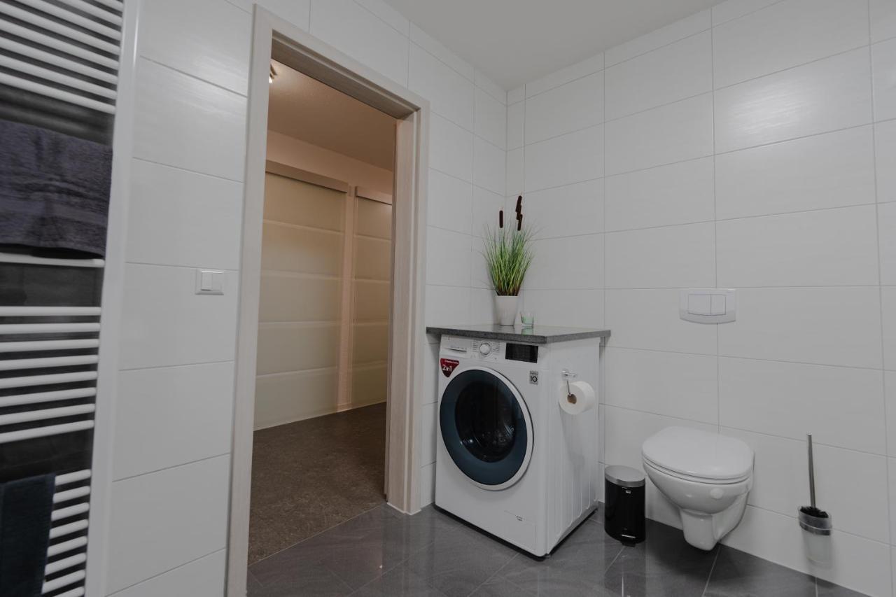 Modern - Ruhige Lage - Zentrumsnah - 2-Zimmer Apartment Horb am Neckar Ngoại thất bức ảnh